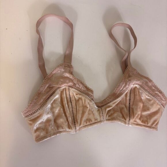 Victoria's Secret Tan Velvet with Lace Bralette Bra XS - Picture 3 of 6